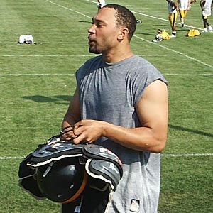 picture of Charlie Batch at Steelers training camp picture of Charlie Batch at Steelers training camp