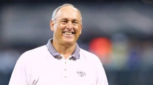 Greenberg-Ryan Win Texas Rangers' Bankruptcy Auction